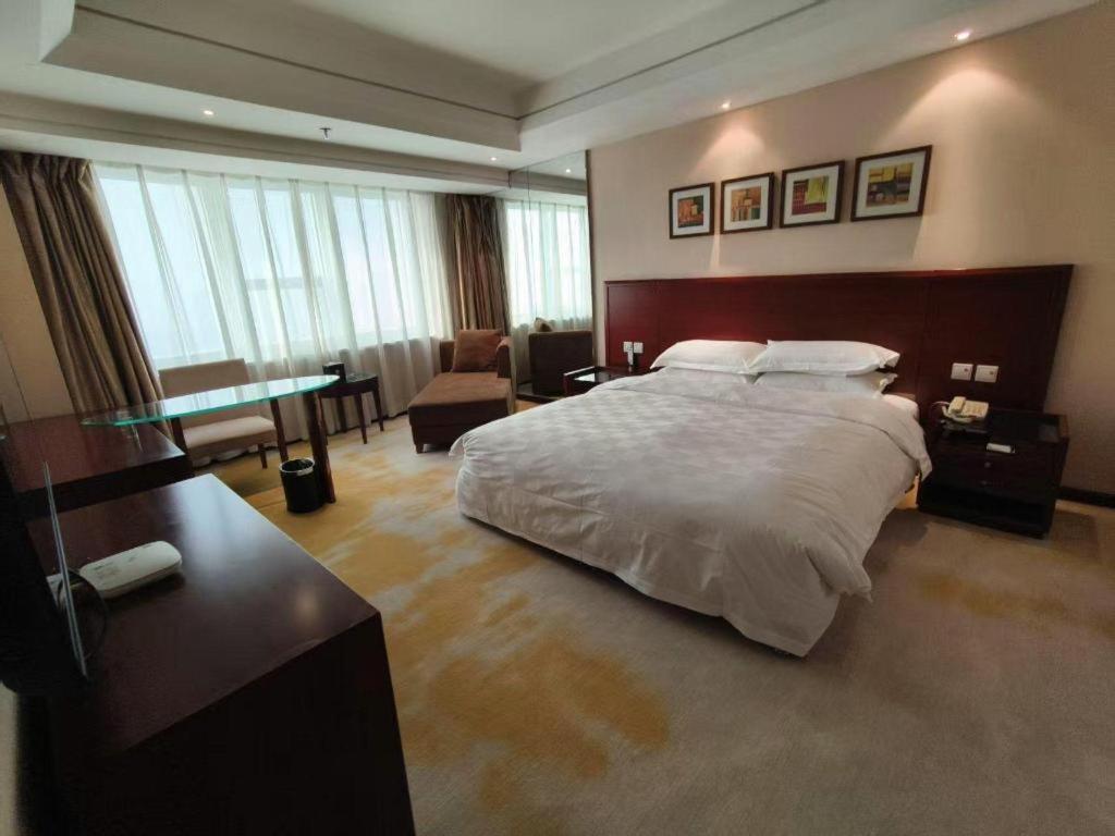 Ramada Plaza Shenyang Citycenter Exterior foto